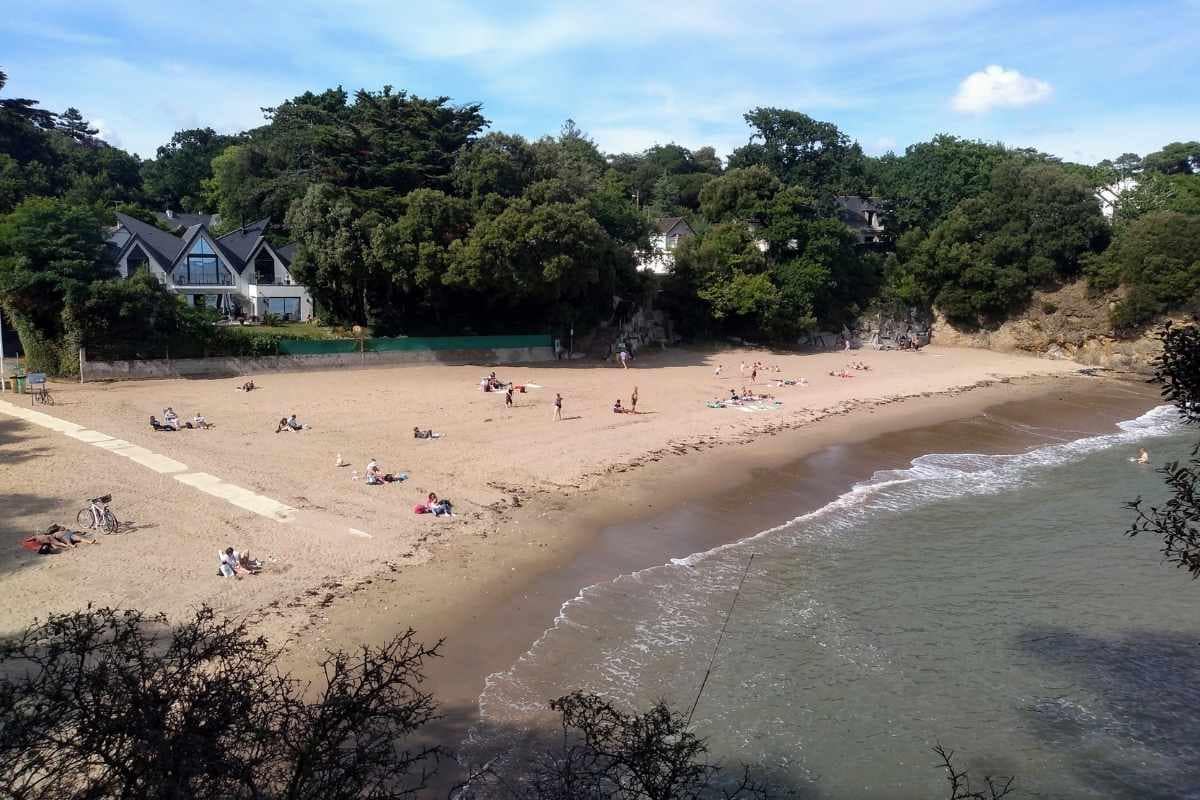 Les plages de Loire-Atlantique avec son chien : plage de Porcé en été
