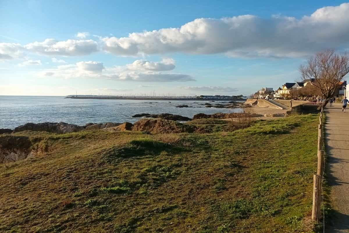 Balades & Randonnées avec son chien : vue sur la Pointe du Bec lors d'une balade chien à Pornichet