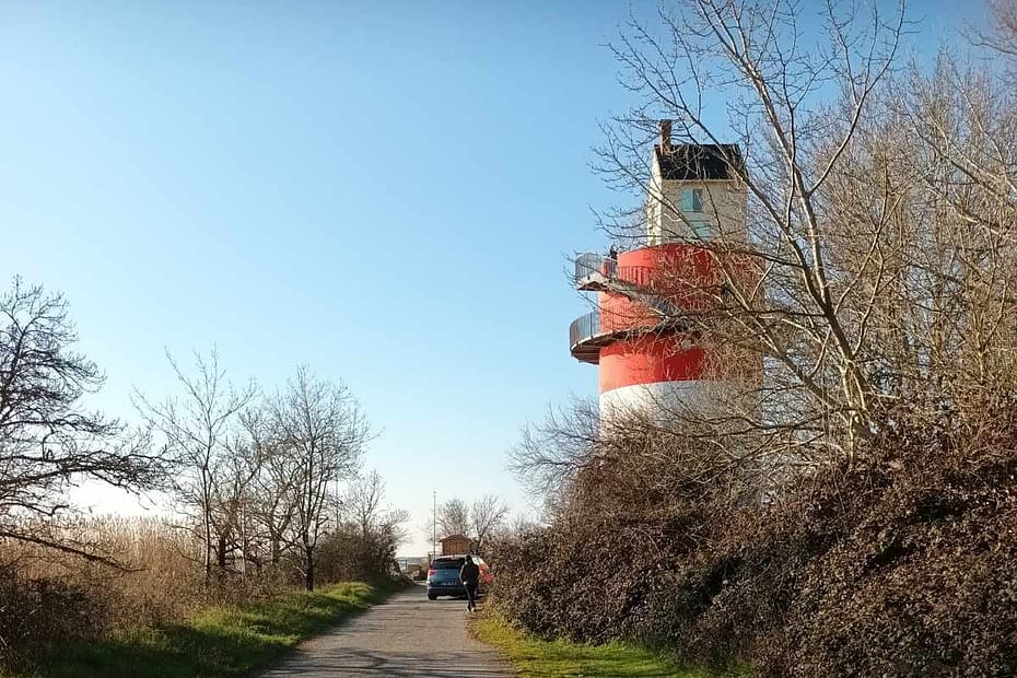 Patrimoine & Sites Culturels avec son chien : Villa cheminée à Cordemais, un hébergement et une visite insolite à faire avec son chien